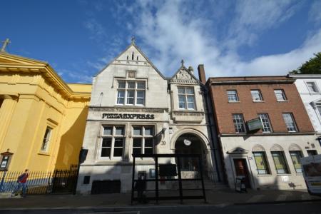 2 bedroom Flat to let in 20 Broad Street, Hereford, HR4