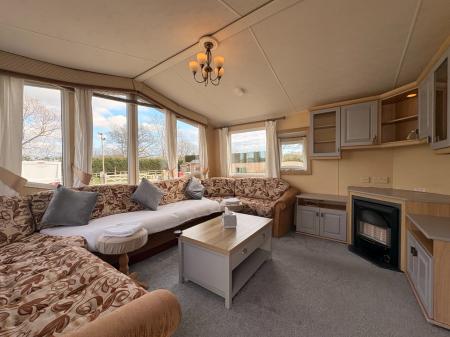 2 bedroom Mobile home to let in The Willery Manor Caravan