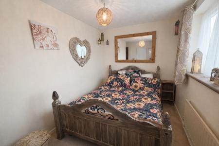 2 bedroom Semi-detached house for sale in Bluebell Close, Ross-on-Wye, HR9