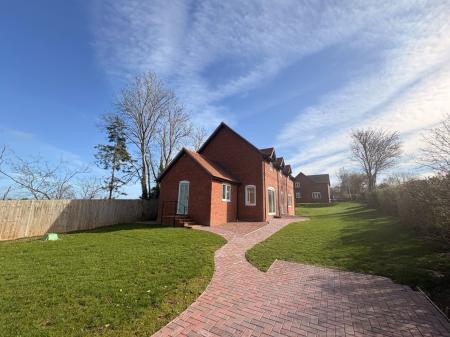 3 bedroom Detached house to let in High Meadow, Bridstow, Ross-on-Wye, HR9