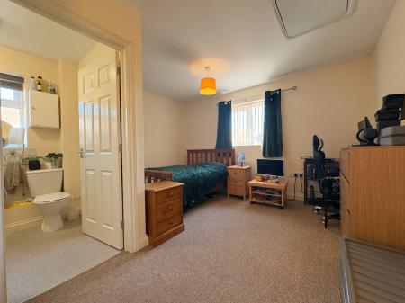 1 bedroom Terraced House to let in Hoarwithy Road, Hereford, HR2