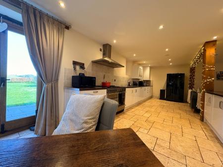 4 bedroom Barn Conversion to let in Hill of Eaton, Foy, Ross-on-Wye, HR9