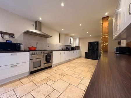 4 bedroom Barn Conversion to let in Hill of Eaton, Foy, Ross-on-Wye, HR9