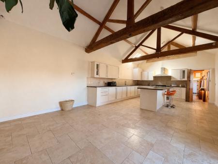 4 bedroom Barn Conversion to let in Hill of Eaton, Foy, Ross-on-Wye, HR9