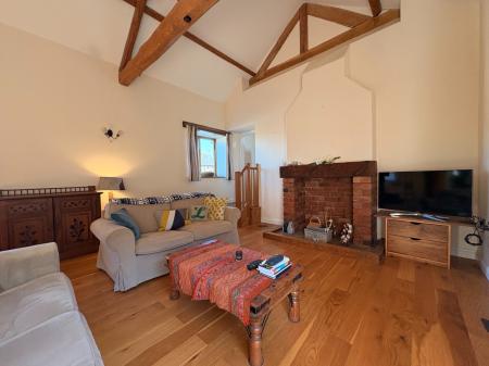 4 bedroom Barn Conversion to let in Hill of Eaton, Foy, Ross-on-Wye, HR9