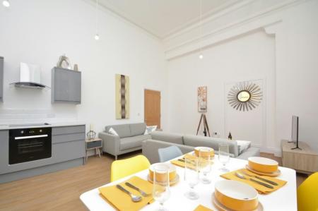 2 bedroom Flat for sale in Broad Street, Hereford, HR4