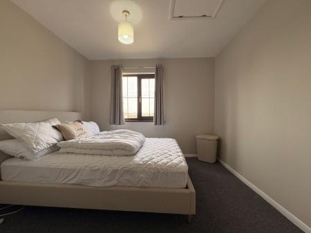 2 bedroom Flat to let in Chave Court Close, Hereford, HR4