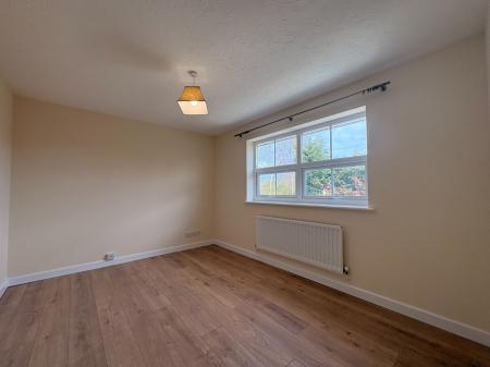 4 bedroom Detached house to let in St James Close, Bartestree, HR1