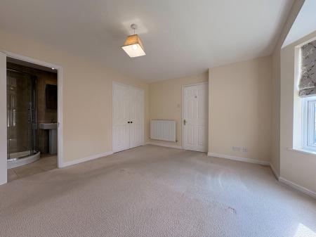 4 bedroom Detached house to let in St James Close, Bartestree, HR1