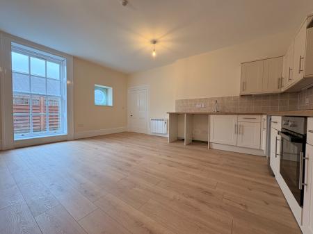 1 bedroom Flat to let in Brookend Street, Ross-on-Wye, HR9