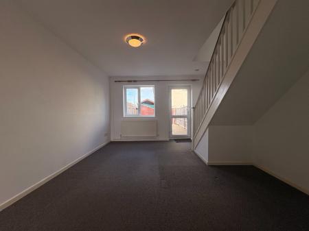 2 bedroom Terraced House to let in Asquith Close, Hereford, HR4