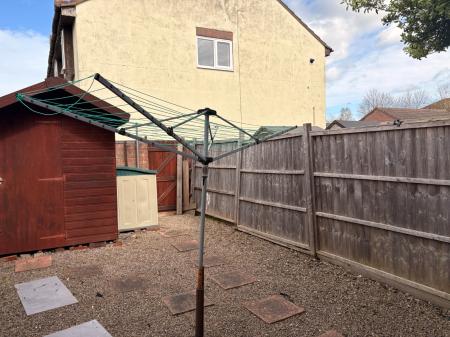 2 bedroom Terraced House to let in Asquith Close, Hereford, HR4