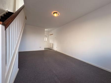 2 bedroom Terraced House to let in Asquith Close, Hereford, HR4