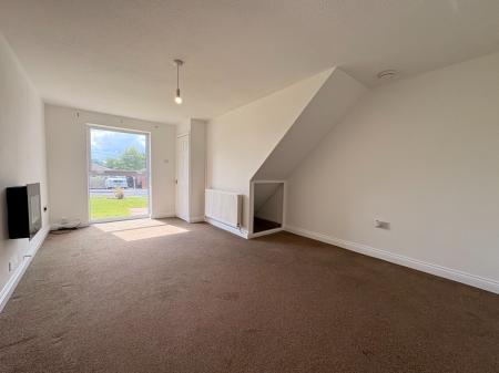 2 bedroom Semi-detached house for sale in Duxmere Drive, Ross-on-Wye, HR9