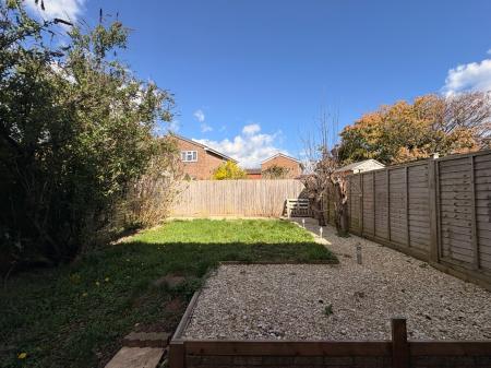 2 bedroom Semi-detached house for sale in Duxmere Drive, Ross-on-Wye, HR9