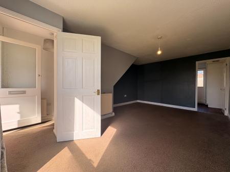 2 bedroom Semi-detached house for sale in Duxmere Drive, Ross-on-Wye, HR9