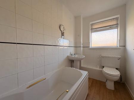 2 bedroom Semi-detached house for sale in Duxmere Drive, Ross-on-Wye, HR9