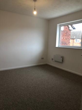 3 bedroom Terraced House to let in Whitecastle Close, Newton Farm, Hereford, HR2