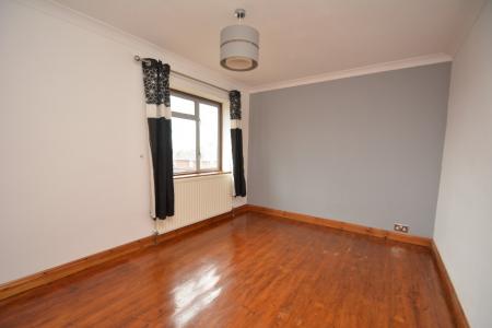 4 bedroom Semi-detached house to let in Arkwright Close, Whitecross, Hereford, HR4