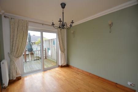 4 bedroom Semi-detached house to let in Arkwright Close, Whitecross, Hereford, HR4