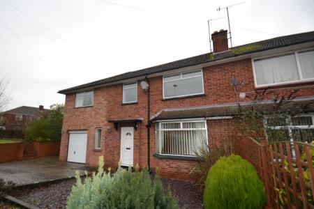 4 bedroom Semi-detached house to let in Arkwright Close, Whitecross, Hereford, HR4