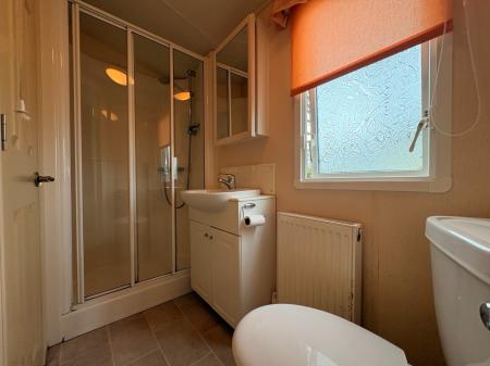 2 bedroom Mobile home to let in The Willerby manor caravan