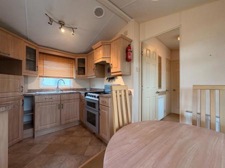 2 bedroom Mobile home to let in The Willerby manor caravan