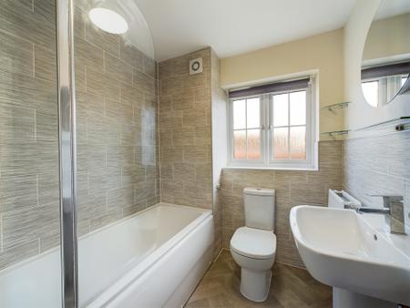 2 bedroom Semi-detached house to let in Mantella Drive, Hereford, HR1