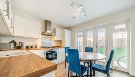 3 bedroom Semi-detached house for sale in Gatekeepers Drive, Hereford, HR4