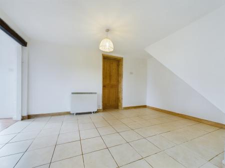 2 bedroom Detached house to let in Preston Wynne, Hereford, HR1