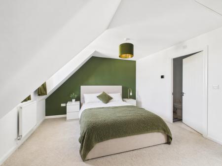 4 bedroom Semi-detached house for sale in Turbit Close, Ross-on-Wye, HR9