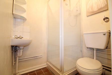 1 bedroom Studio flat to let in Sandown Drive, Hereford, HR4