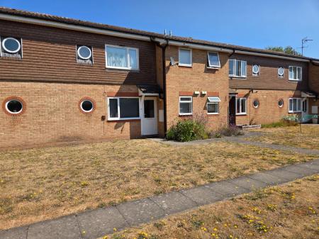 1 bedroom Studio flat to let in Sandown Drive, Hereford, HR4