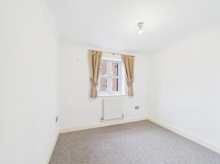 2 bedroom Flat to let in Folly Lane, Hereford, HR1