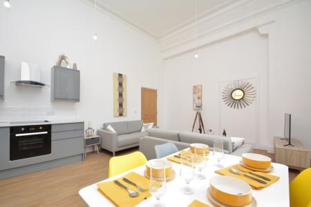 2 bedroom Flat to let in 20 Broad Street, Hereford, HR4