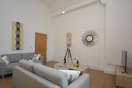 2 bedroom Flat to let in 20 Broad Street, Hereford, HR4