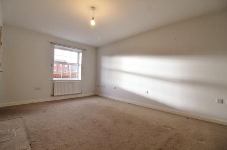 3 bedroom House to let in Red Norman Rise, The Furlongs, Hereford, HR1