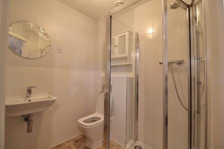 3 bedroom House to let in Red Norman Rise, The Furlongs, Hereford, HR1