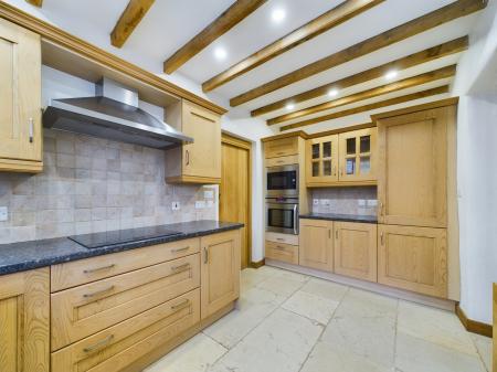 2 bedroom Detached house to let in Laskett Lane, Much Birch, HR2