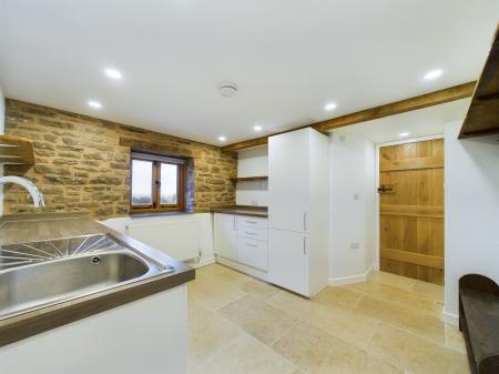 2 bedroom Detached house to let in Laskett Lane, Much Birch, HR2
