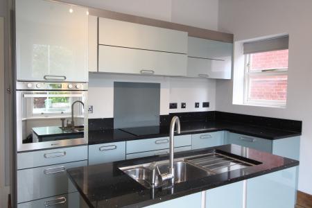 2 bedroom Flat to let in 32 Bodenham Road, Hereford, HR1