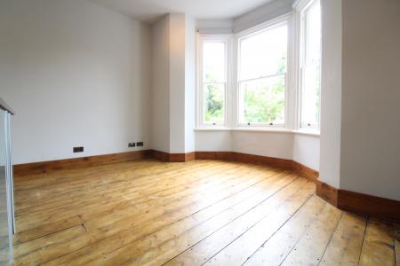 2 bedroom Flat to let in 32 Bodenham Road, Hereford, HR1
