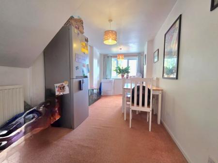 3 bedroom Semi-detached house to let in Moreton On Lugg, Hereford, HR4