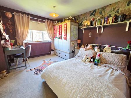 4 bedroom Detached house to let in Sherrington Drive, Hereford, HR4