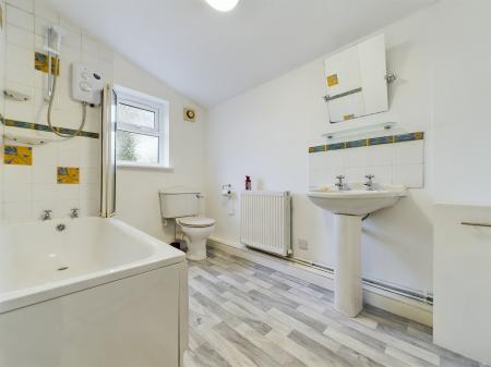 2 bedroom Terraced House to let in Park Street, St James, Hereford, HR1