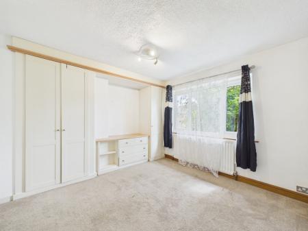 4 bedroom Semi-detached house for sale in Arkwright Close, Whitecross, Hereford, HR4