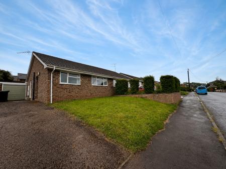 2 bedroom Bungalow to let in Third Avenue, Greytree, Ross-on-Wye, HR9
