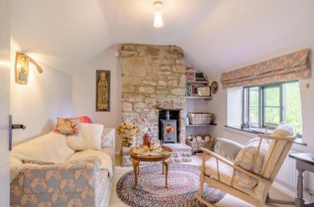 2 bedroom Detached house to let in Walford, Walford, Ross-on-Wye, HR9