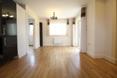 4 bedroom Detached house to let in Red Norman Rise, Hereford, HR1