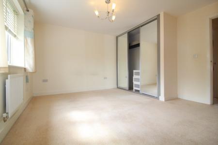 4 bedroom Detached house to let in Red Norman Rise, Hereford, HR1